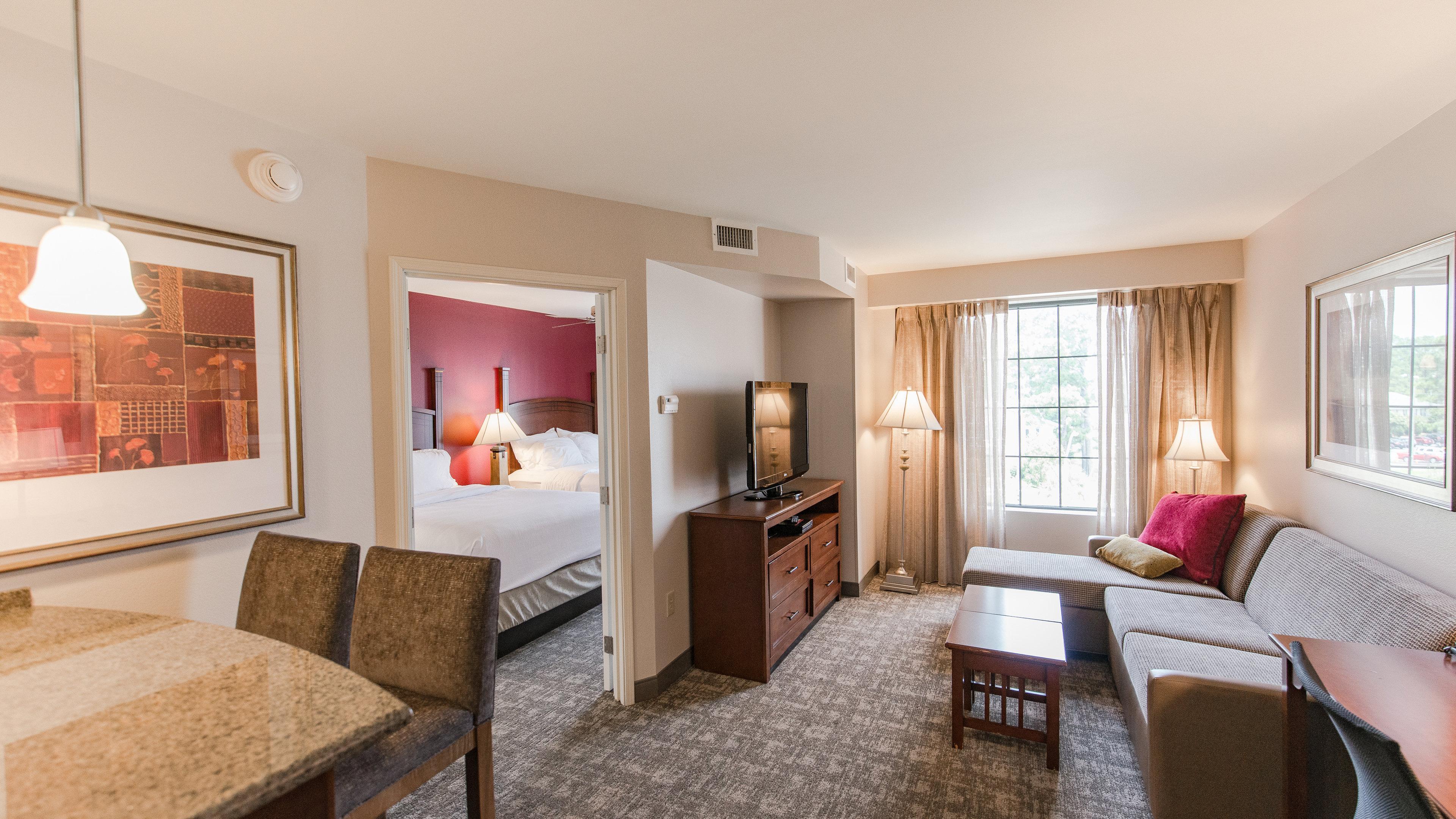 Staybridge Suites Wilmington East By Ihg Dış mekan fotoğraf