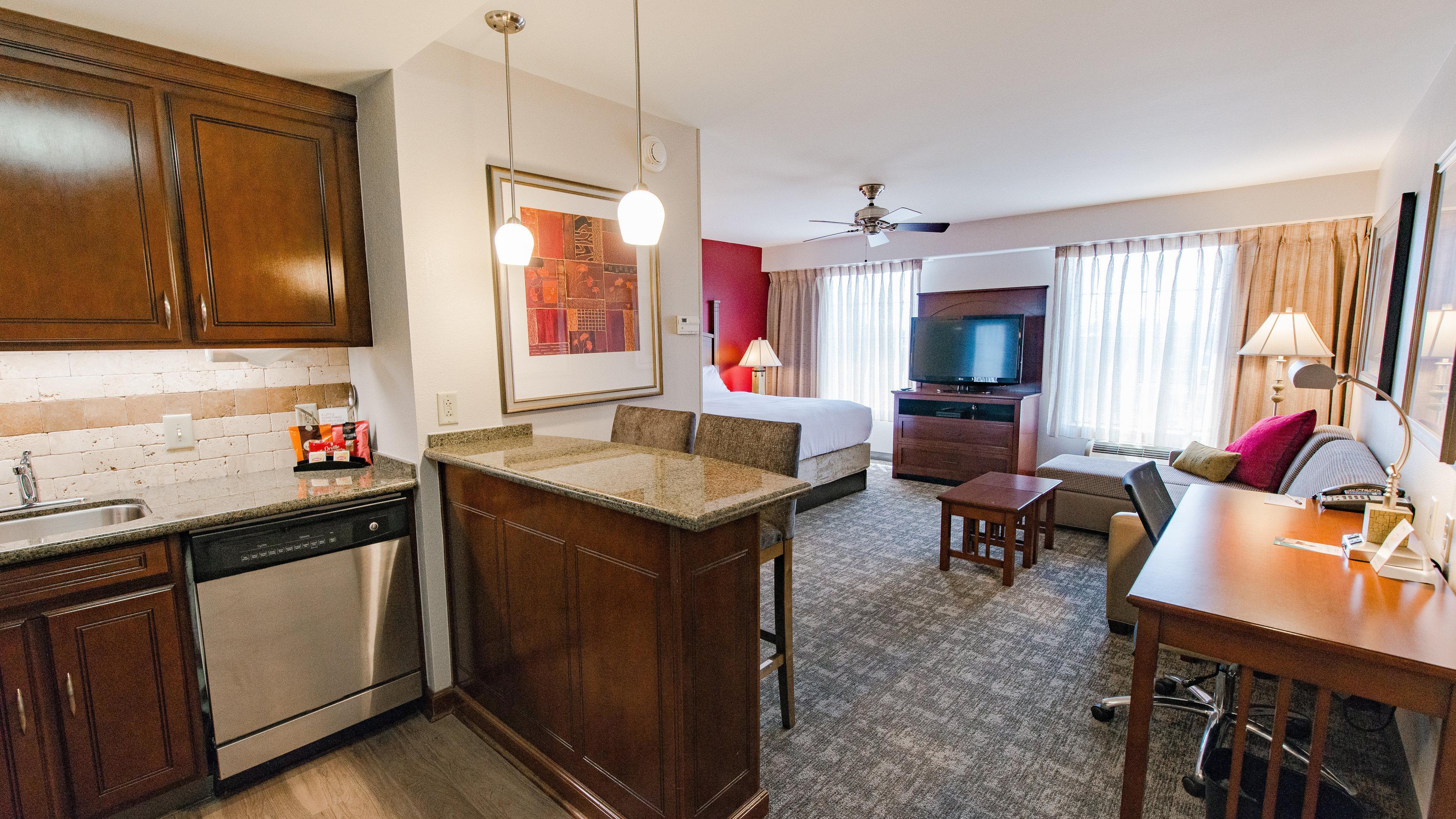 Staybridge Suites Wilmington East By Ihg Dış mekan fotoğraf