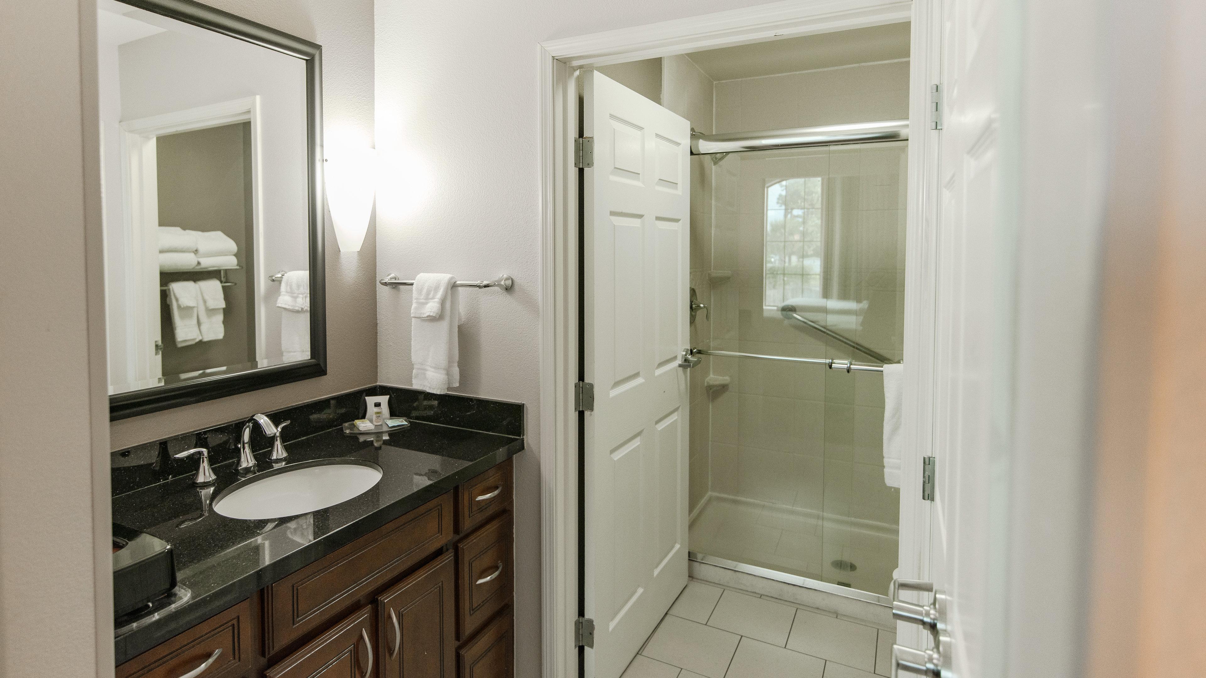 Staybridge Suites Wilmington East By Ihg Dış mekan fotoğraf