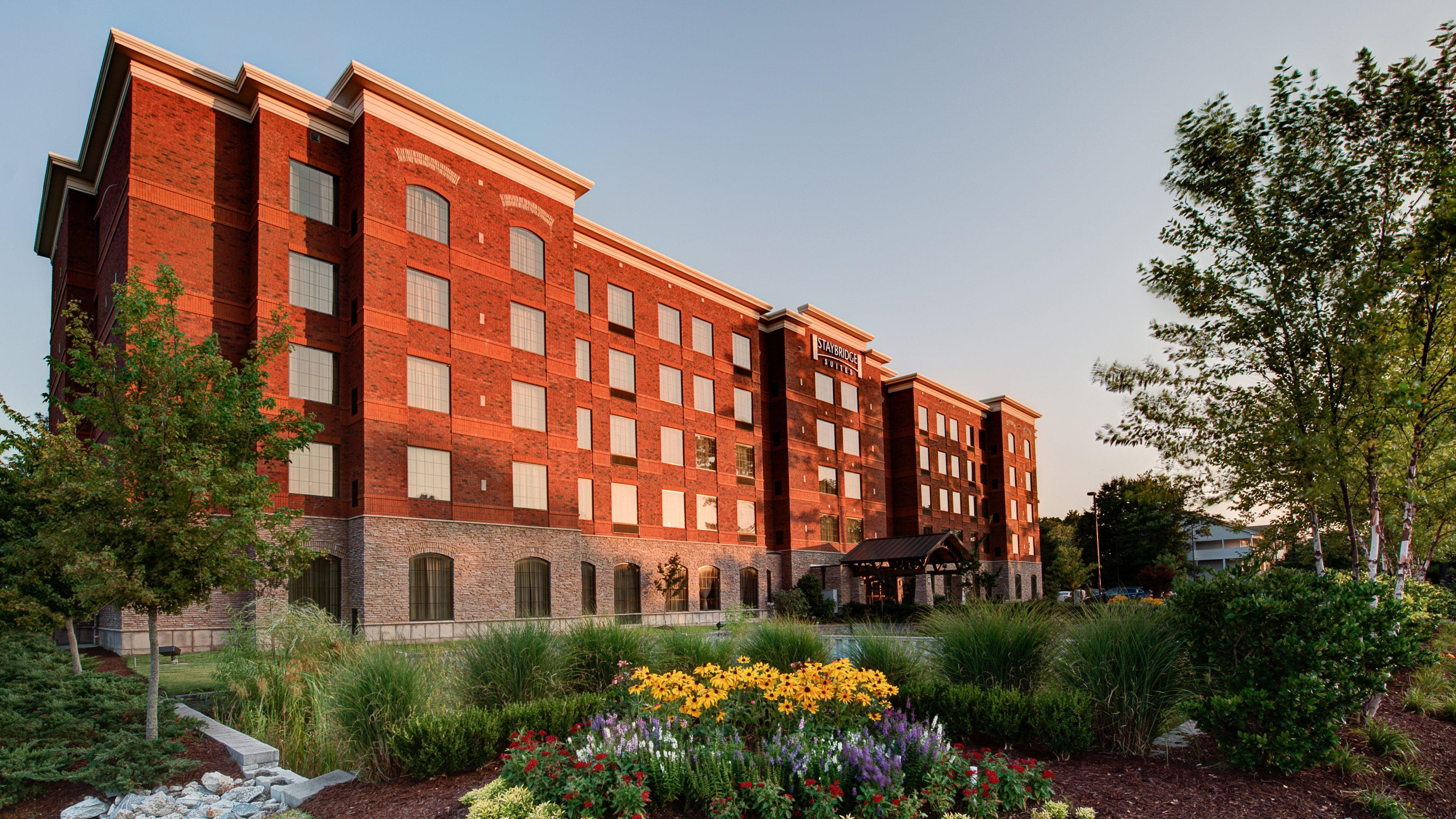 Staybridge Suites Wilmington East By Ihg Dış mekan fotoğraf