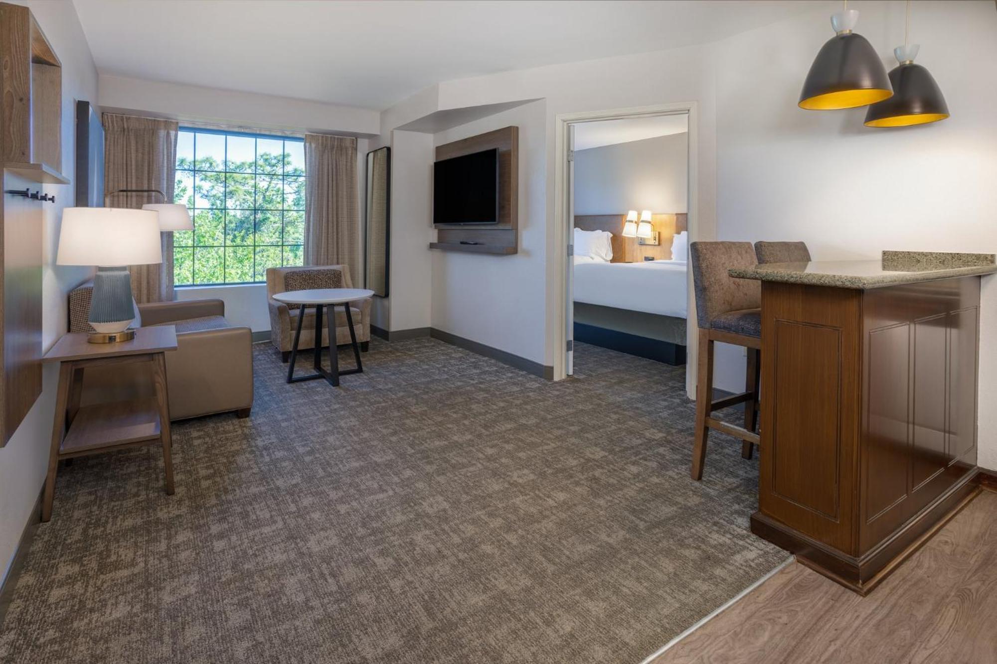 Staybridge Suites Wilmington East By Ihg Dış mekan fotoğraf