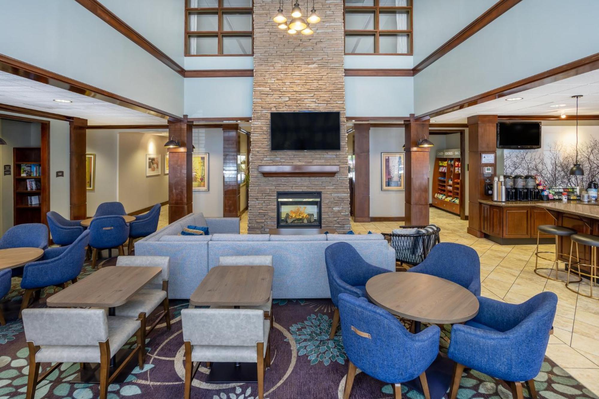 Staybridge Suites Wilmington East By Ihg Dış mekan fotoğraf